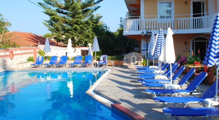 planos beach hotel zante