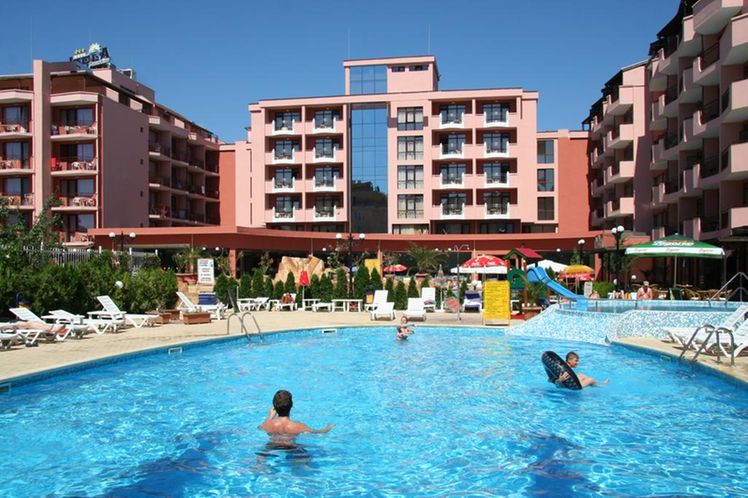 Izola Paradise Hotel Bourgas | Holidays to Bulgaria | Blue Sea Holidays