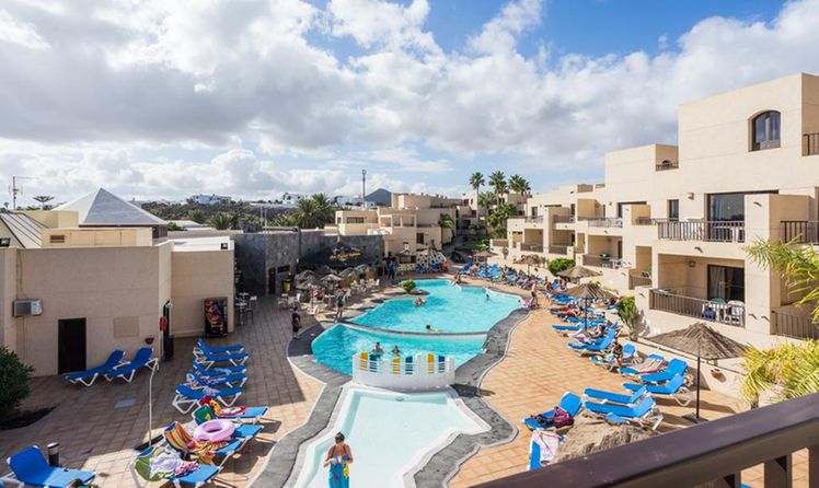 Blue Sea Apartments Costa Teguise Gardens Lanzarote Holidays to